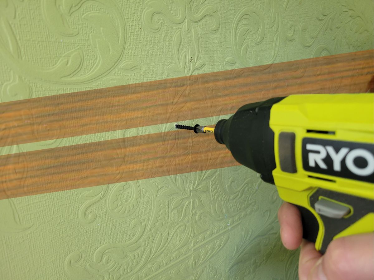 Do You Need Wall Plugs for Plaster? | Ask Dr. Cooper